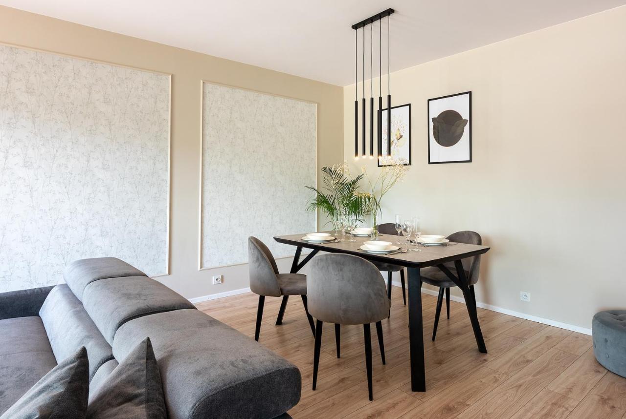 Apartamenty-Wroc River Point Wroclaw Exterior photo